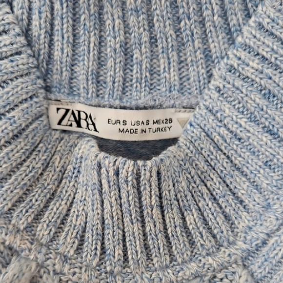 Zara Blue Off-the-Shoulder Sweater Cable Knit - Picture 2 of 5